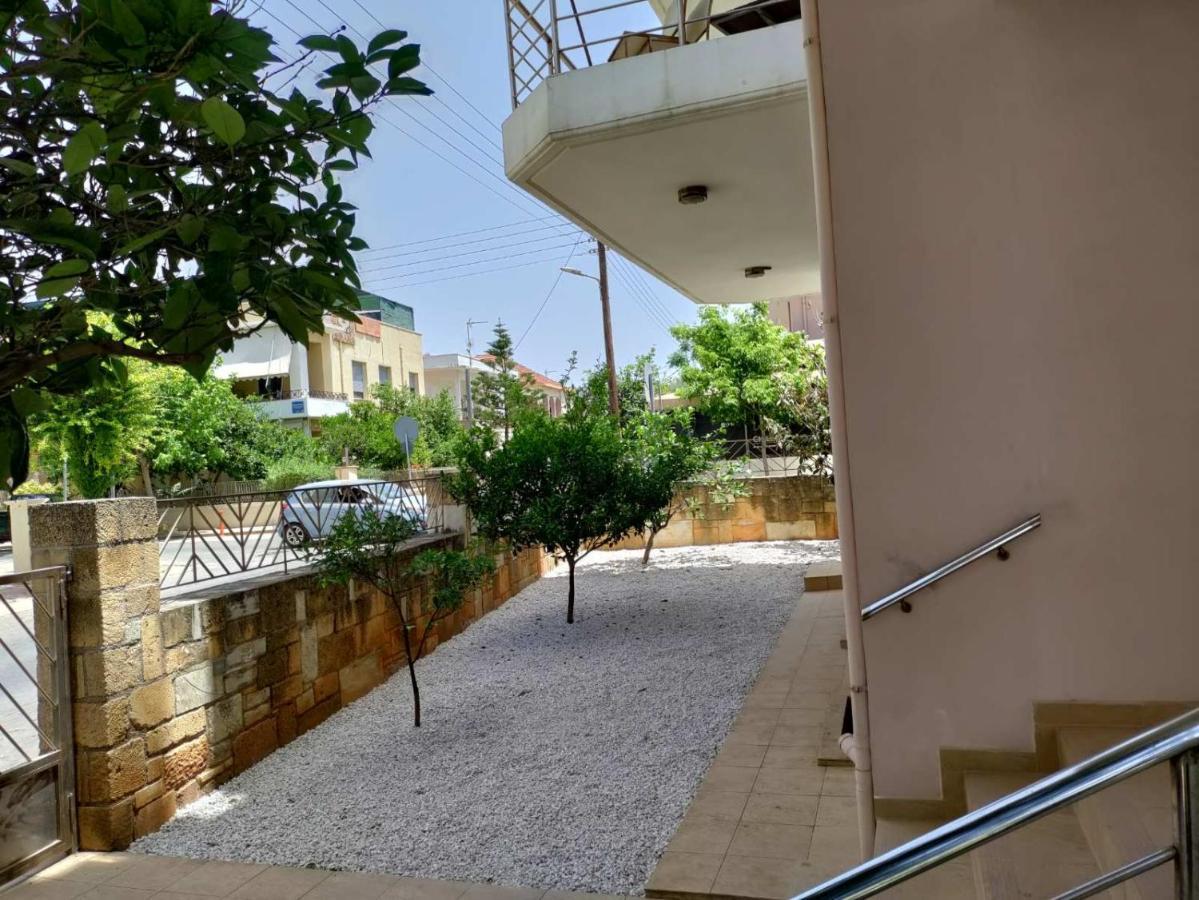 Chania Sweet Ground-Floor Apt Chrissi Akti Chania Exterior foto