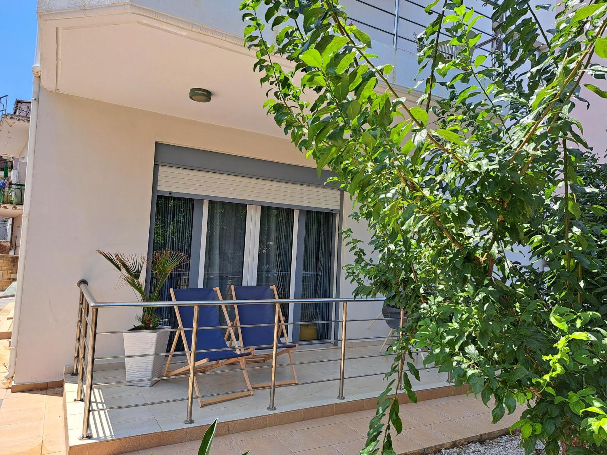 Chania Sweet Ground-Floor Apt Chrissi Akti Chania Exterior foto